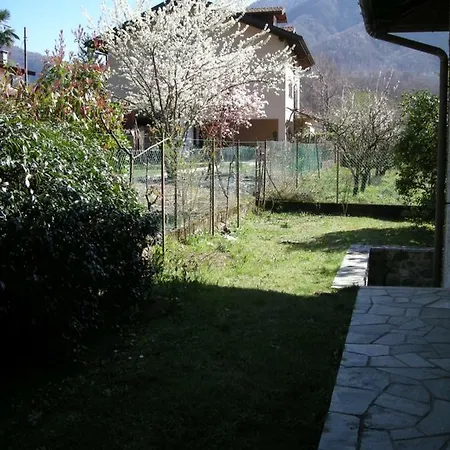 Olga Lago Maggiore *